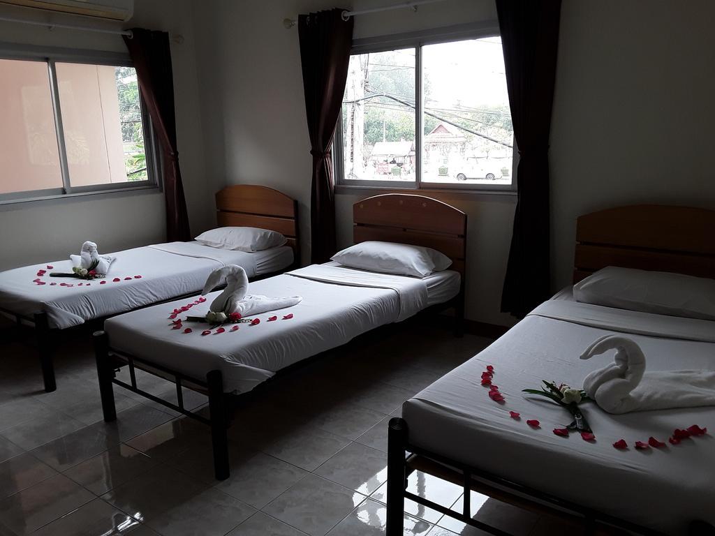 Vitoonguesthouse2Fanrooms & Aircondition سوكوتايْ المظهر الخارجي الصورة