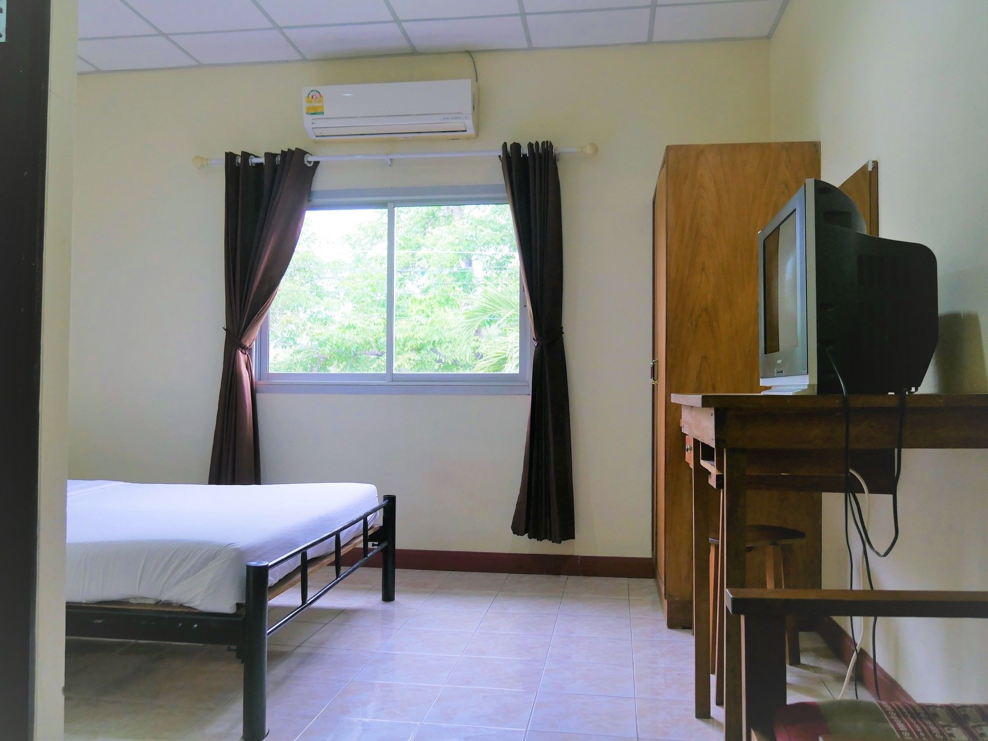 Vitoonguesthouse2Fanrooms & Aircondition سوكوتايْ المظهر الخارجي الصورة